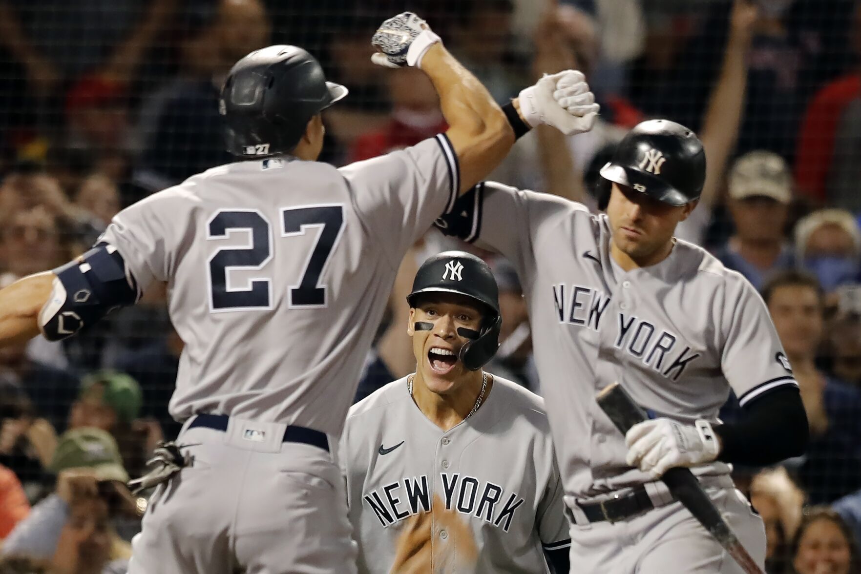 APTOPIX Yankees Red Sox Baseball
